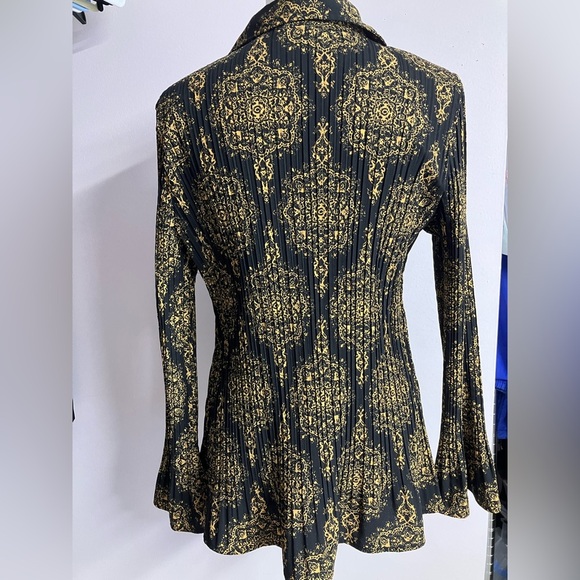 Women’s Ruffled Blouse w Accordian Pleats,Large, Black/Goldish, Laura Scott - Picture 2 of 7